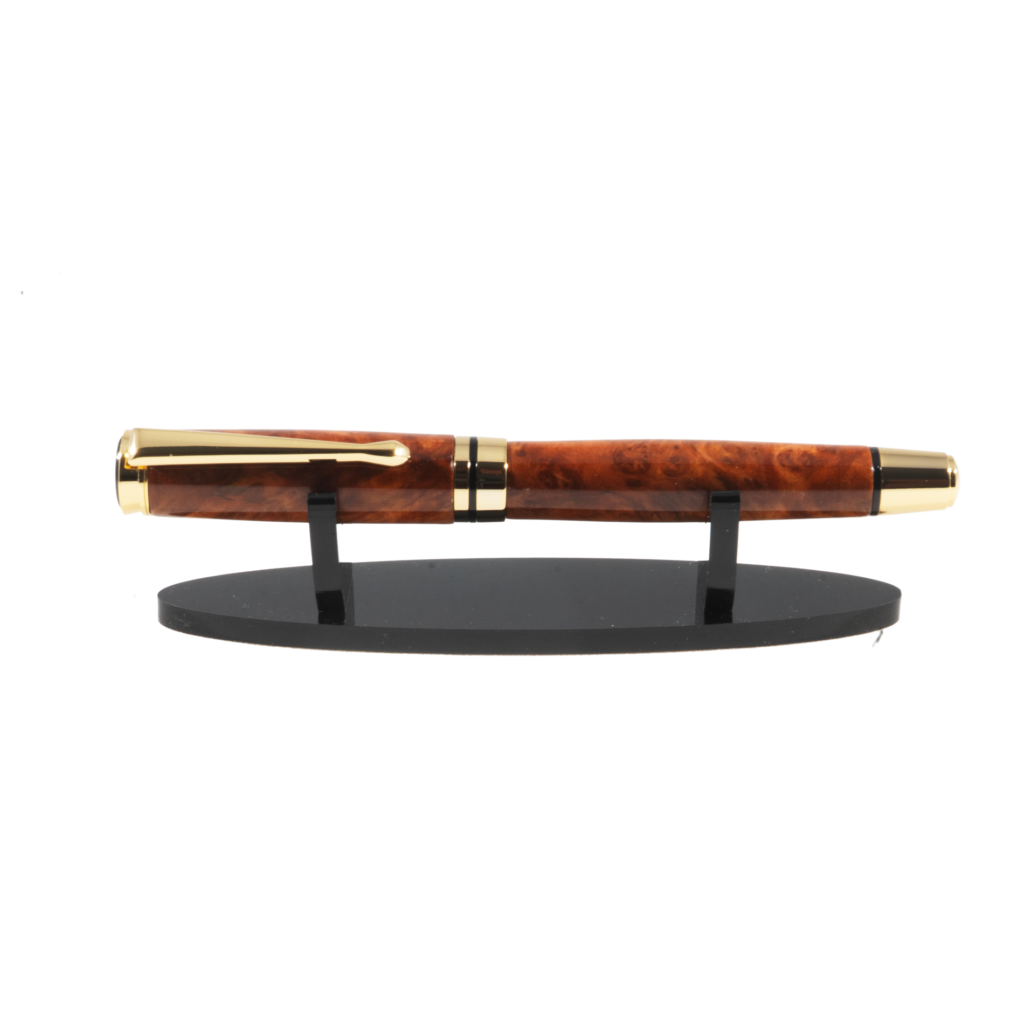 Aurum Vulpen handgemaakte luxe vulpen in Red Mallee Burl met 24-karaat vergulde afwerking – Stylograph